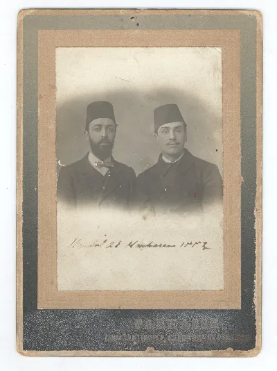 Rafael Valdés junto a Augusto D'Halmar en Estambul — aprox. 1900 | Chile de Ayer