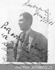 Nicomedes Guzmán hacia 1941 — 1941 | Chile de Ayer