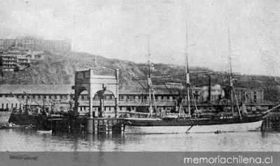 Muelle de Valparaíso, 1910 — 1910 | Chile de Ayer
