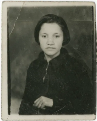 Violeta Parra de niña