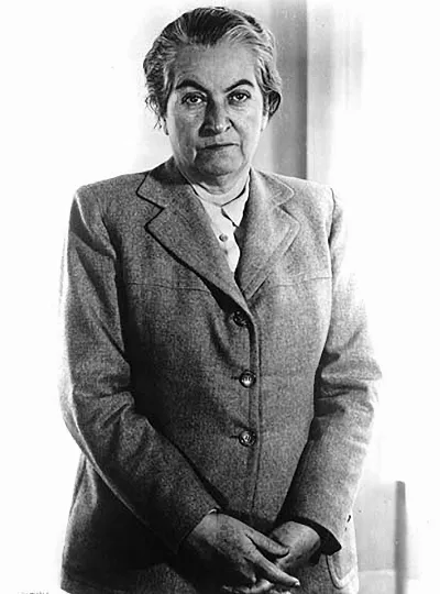 Gabriela Mistral por Marcos Chamúdez
