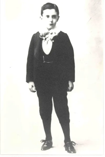 Vicente Huidobro en 1902 — 1902 | Chile de Ayer