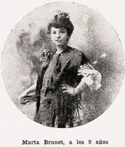 Marta Brunet a los 9 años
