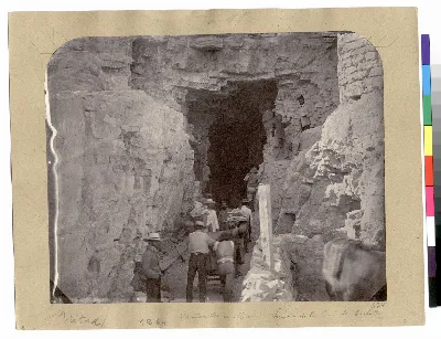 Minas. Socavón de la Sierra de Carballo — 1863 | Chile de Ayer