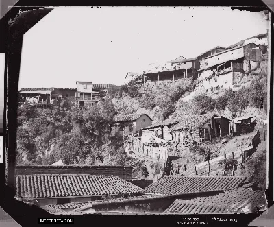 [Casas en Valparaíso] — 1863–1864 | Chile de Ayer
