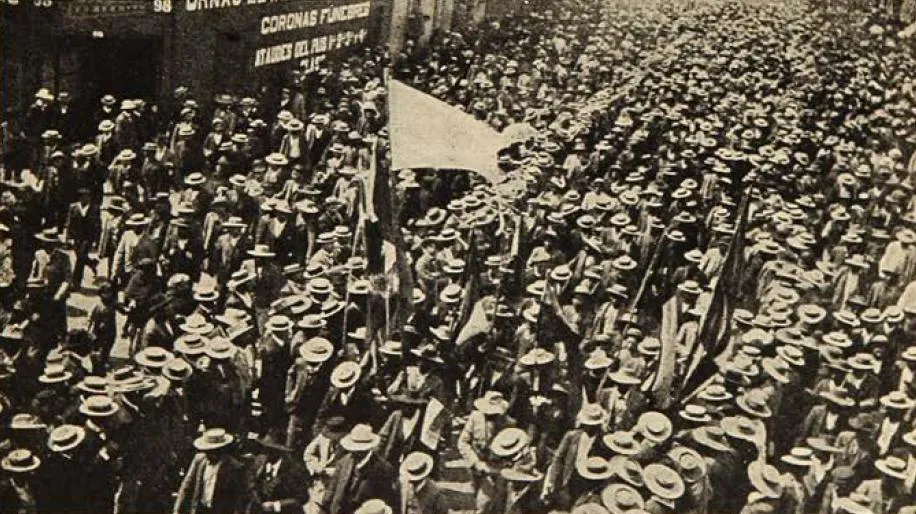 Marcha obrera en Iquique, 1907 — 1907 | Chile de Ayer