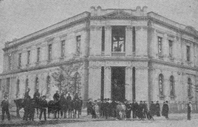 Palacio Urmeneta - Mitin de la carne 1905 — 1905 | Chile de Ayer