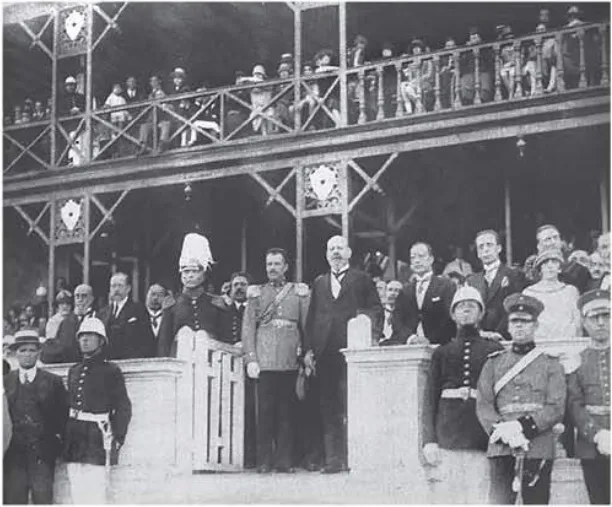 Revista militar Día de Glorias Chile 1926 — 1926 | Chile de Ayer