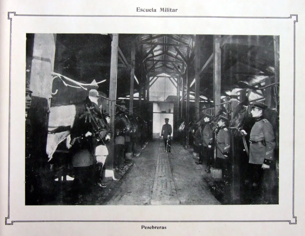 Ejércitodechile-álbumgráfico-1910-DSCF1395 — 1910 | Chile de Ayer