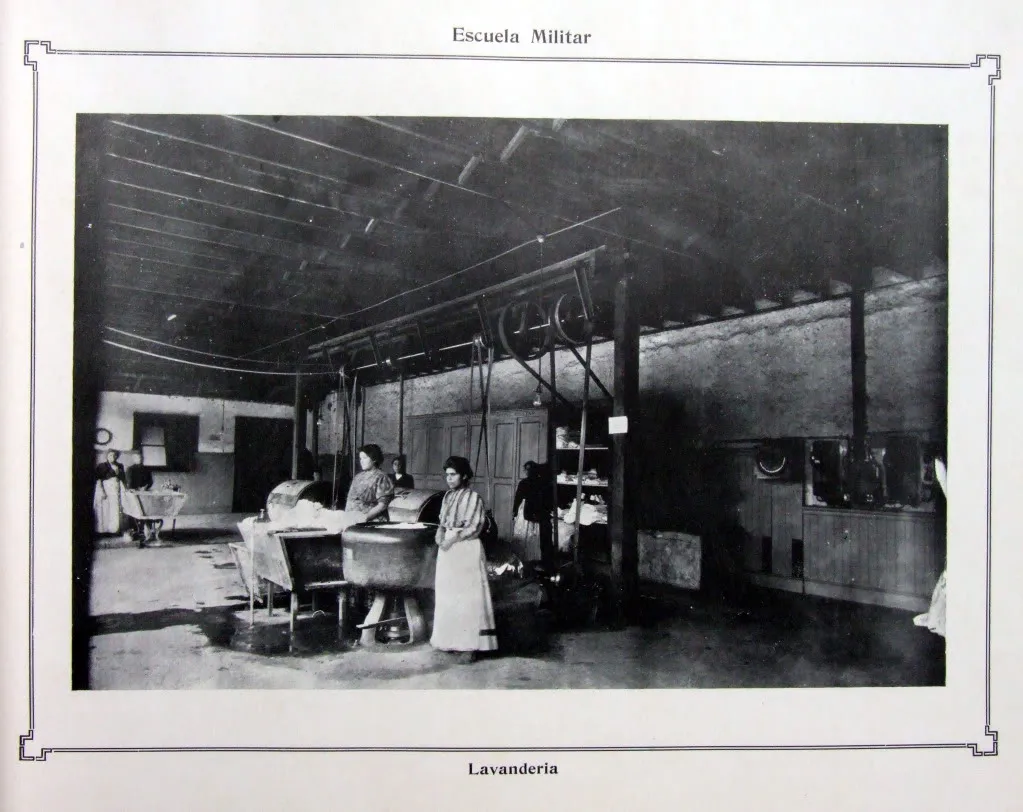 Ejércitodechile-álbumgráfico-1910-DSCF1397 — 1910 | Chile de Ayer