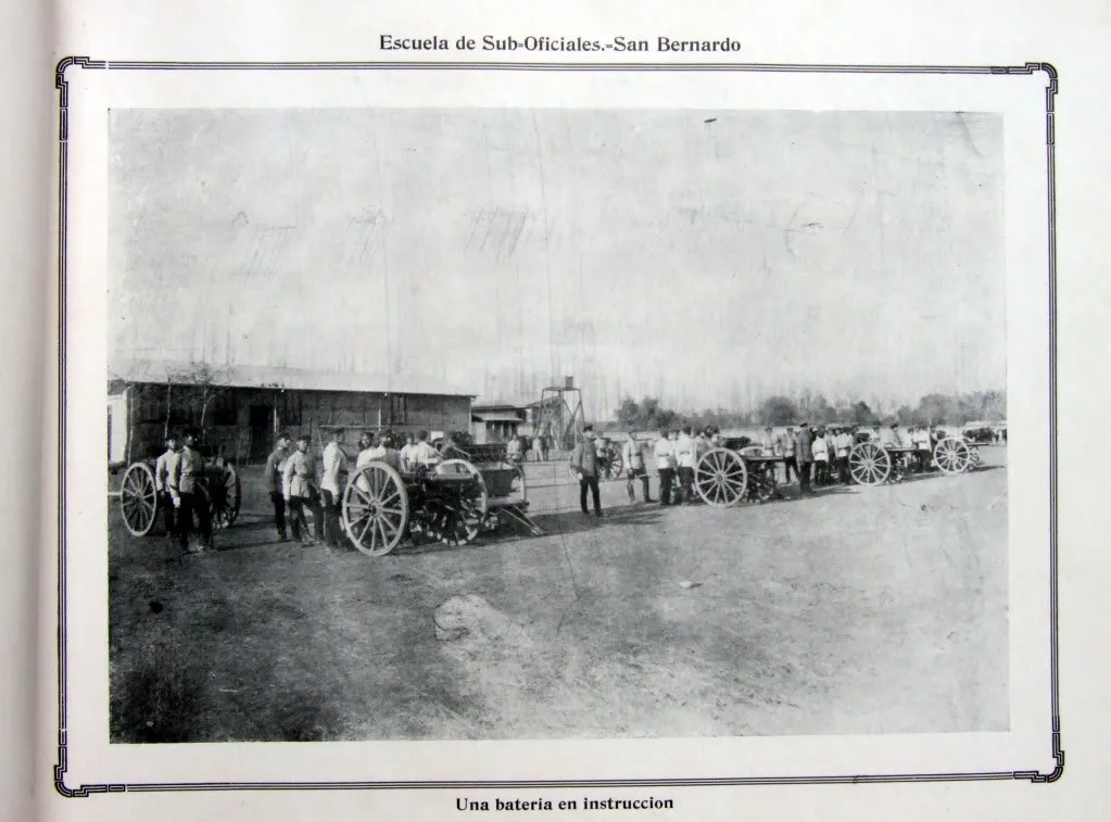Ejércitodechile-álbumgráfico-1910-DSCF1415 — 1910 | Chile de Ayer