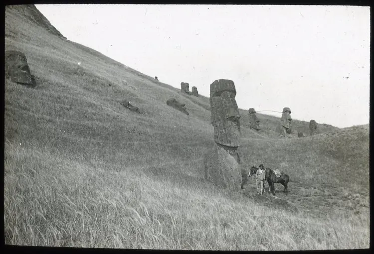 Oc,G.T.1457, Mana Expedition to Easter Island, British Museum — Isla de Pascua — 1914 | Chile de Ayer