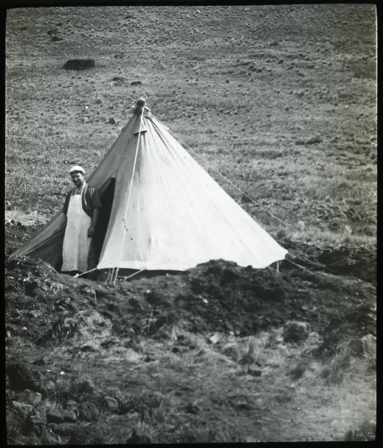 Oc,G.T.1504, Mana Expedition to Easter Island, British Museum — Isla de Pascua — 1914 | Chile de Ayer