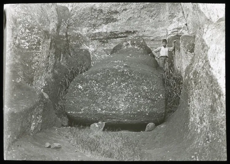 Oc,G.T.1694, Mana Expedition to Easter Island, British Museum — Isla de Pascua — 1914 | Chile de Ayer