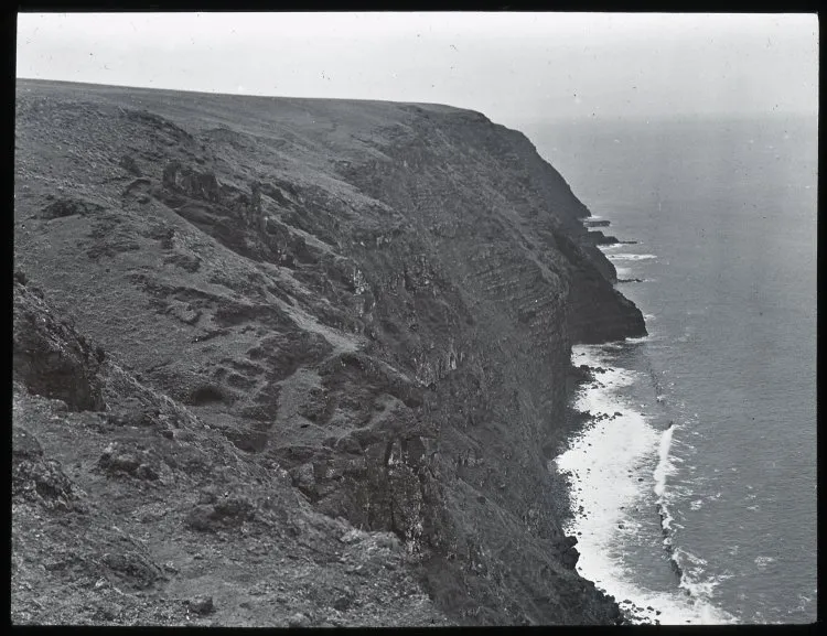 Oc,G.T.1766, Mana Expedition to Easter Island, British Museum — Isla de Pascua — 1914 | Chile de Ayer