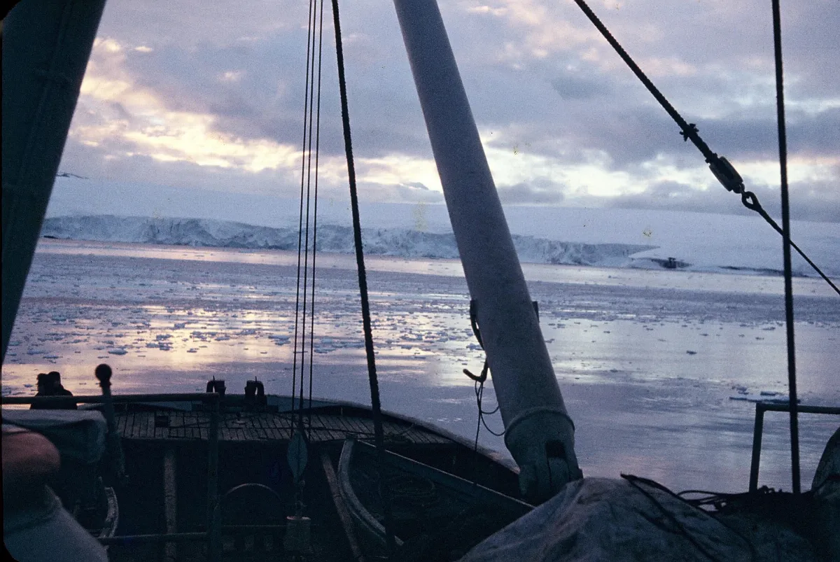 Puerto Soberanía — 1957 | Chile de Ayer