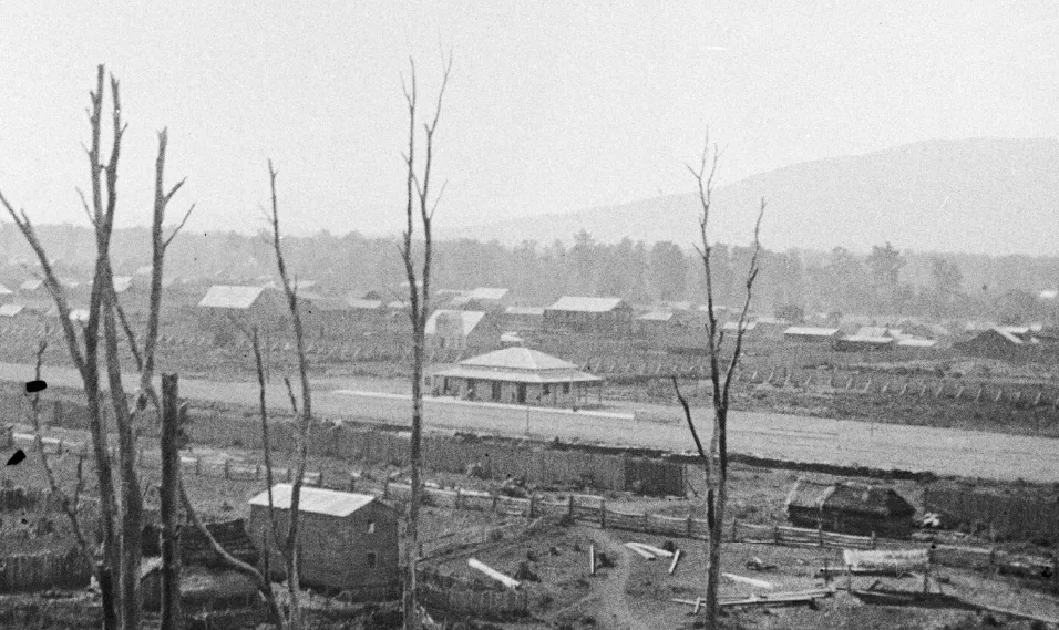 (Vista del pueblo de Loncoche) (fotografía) Julio Bertrand Vidal (detalle) — Temuco — 1907 | Chile de Ayer