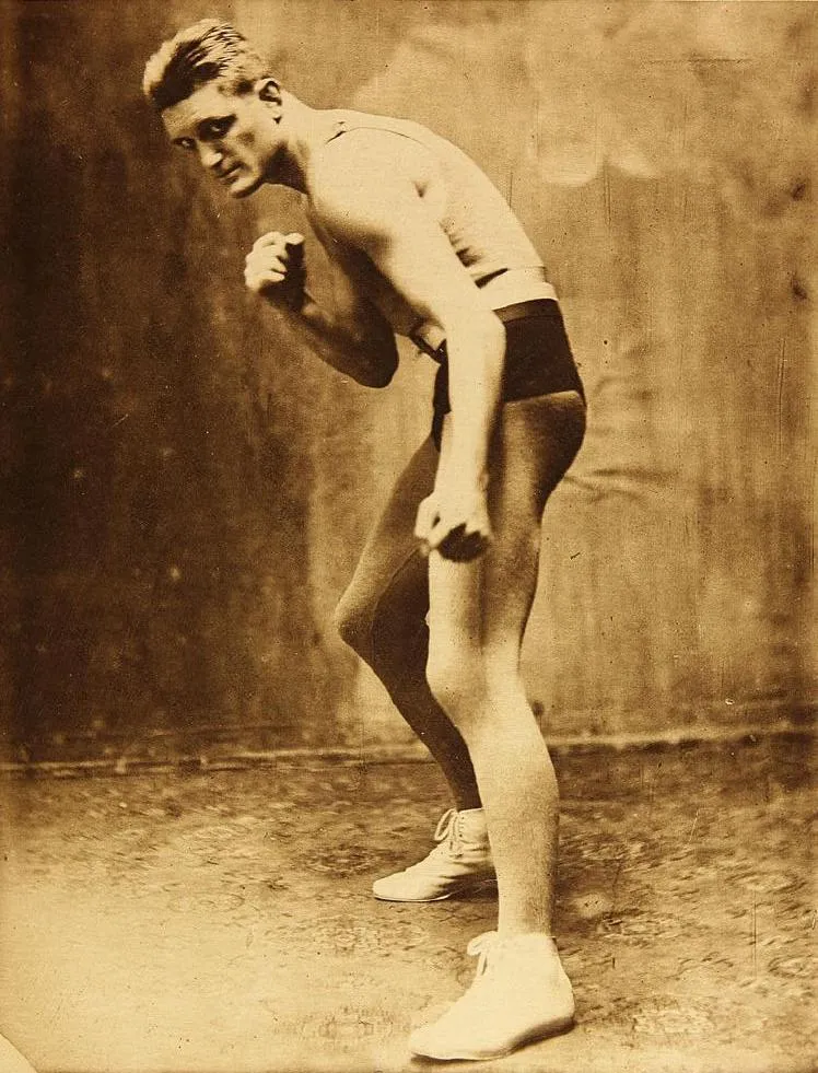 Luis Vicentini Los Sports — 1924 | Chile de Ayer