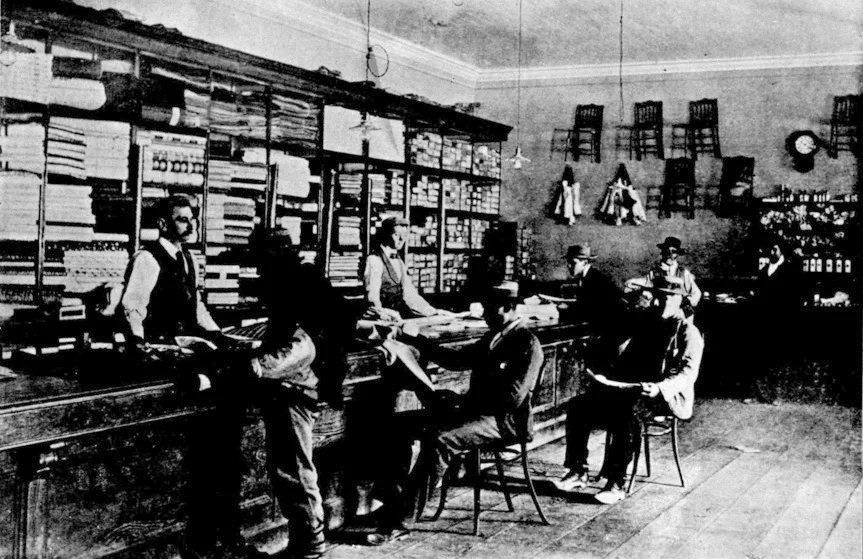 Interior de Tienda en Tarapacá 1903 — 1903 | Chile de Ayer