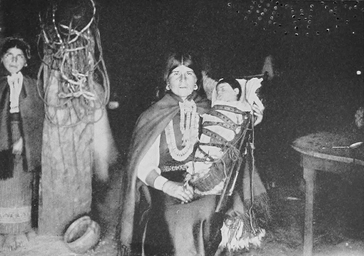 Image from page 378 of "Chile today and tomorrow" (1922) (14769284772) — Temuco — 1922 | Chile de Ayer