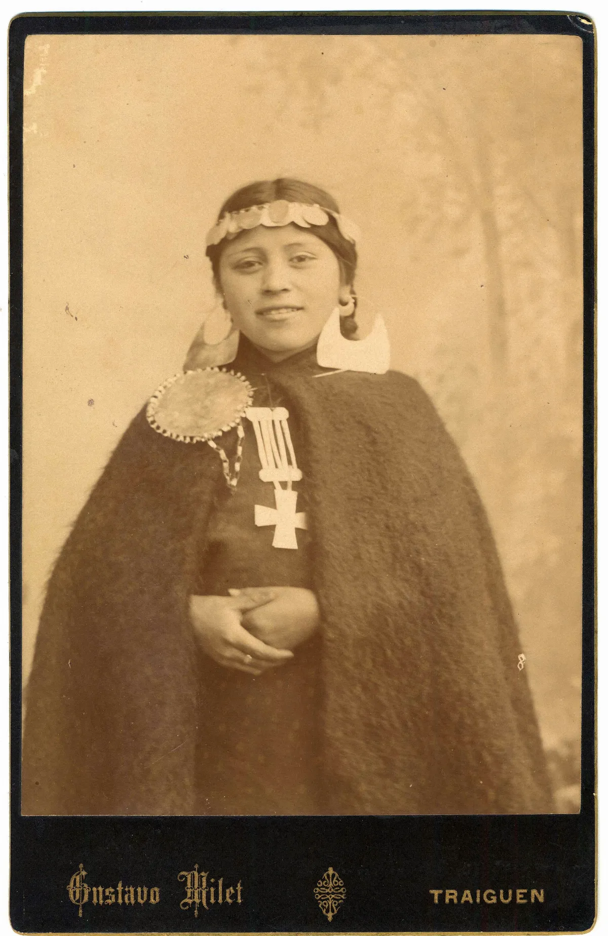 Joven Mapuche - Traiguen 1890 — Temuco — 1890 | Chile de Ayer