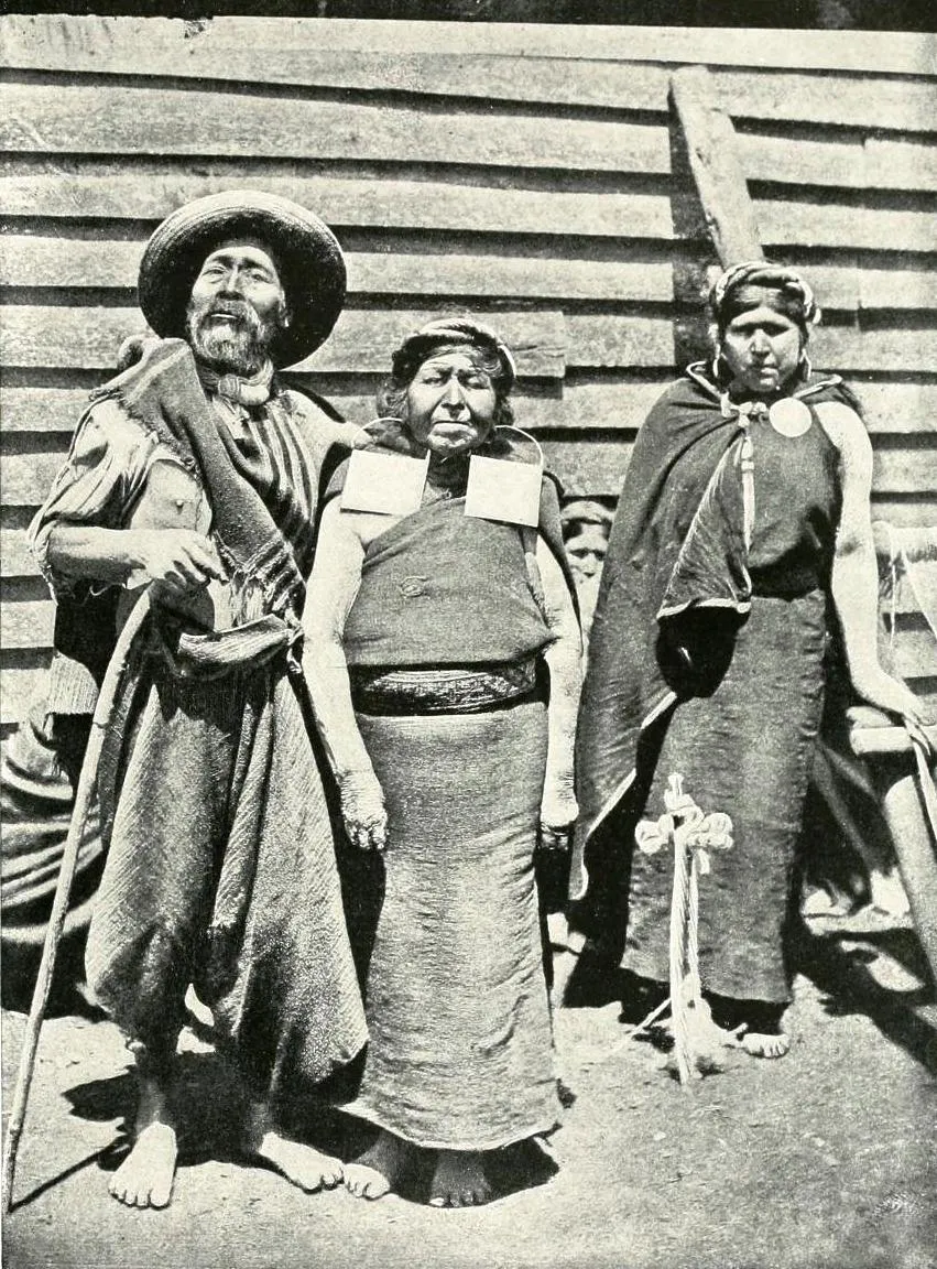 Mapuches-araucanos — Temuco — 1908 | Chile de Ayer