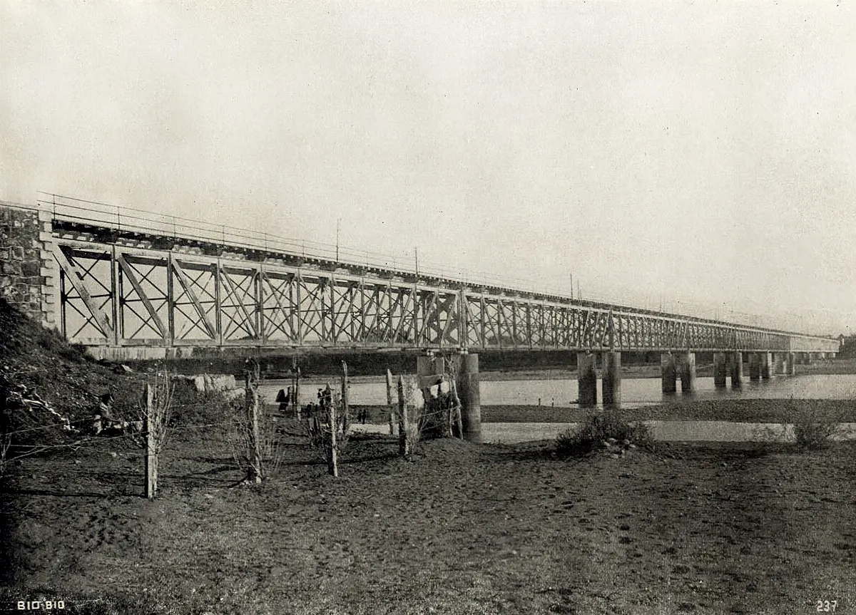 Puente Biobio ca. 1900 — Concepción — 1900 | Chile de Ayer