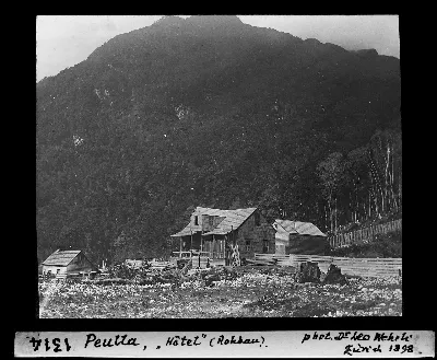 Peulla, Hotel (Rohbau) — Puerto Montt — 1898 | Chile de Ayer