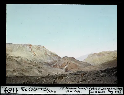 Rio Colorado, Deckenlandschaft abwärts — 1897 | Chile de Ayer
