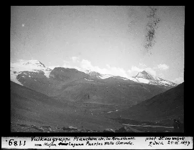 Vulkangruppe Planchon, im Neuschnee vom Mojon, Laguna Puertas Valle Grande — 1897 | Chile de Ayer