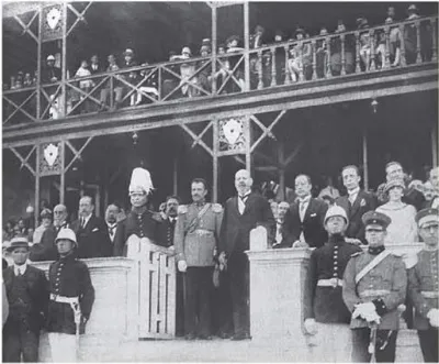 Revista militar Día de Glorias Chile 1926 — 1926 | Chile de Ayer