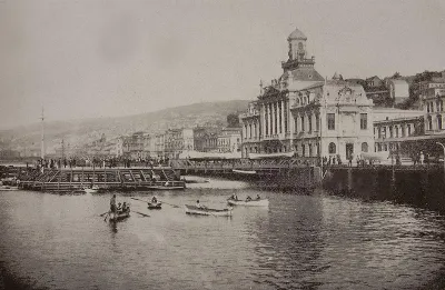 Muelle de Pasajeros, 1888 - Félix Leblanc — Municipalidad de Valparaíso — 1888 | Chile de Ayer