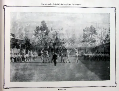 Ejércitodechile-álbumgráfico-1910-DSCF1421 — 1910 | Chile de Ayer