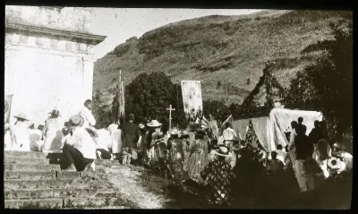 Oc,G.T.1587, Mana Expedition to Easter Island, British Museum — Isla de Pascua — 1914 | Chile de Ayer