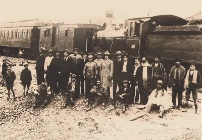Tren en estación de Pichilemu, 1926 — 1926 | Chile de Ayer