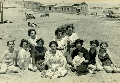 Playa Mansa Caldera — 1941 | Chile de Ayer