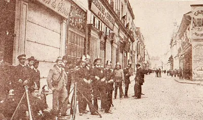 Mitin de la carne - Bomberos montando guardia
