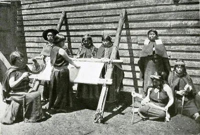Telar mapuche — Temuco — 1908 | Chile de Ayer