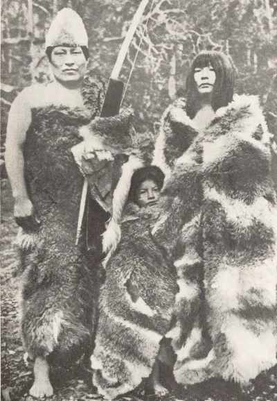 Ona people, Indigenous peoples of Tierra del Fuego (from a book Published in 1931) P.367 — Tierra del Fuego — 1931 | Chile de Ayer