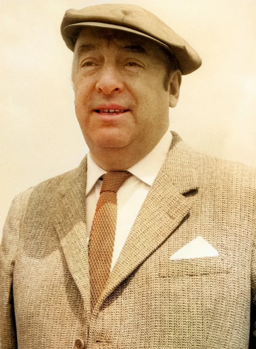 Pablo Neruda en 1956 — 1956 | Chile de Ayer