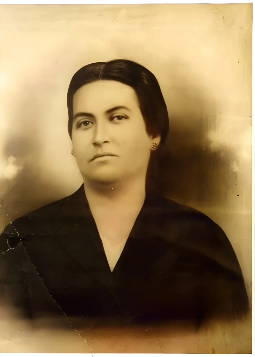 Gabriela Mistral en 1923 — 1923 | Chile de Ayer