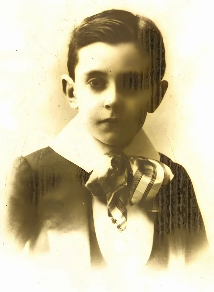 Vicente Huidobro de niño — aprox. 1900 | Chile de Ayer