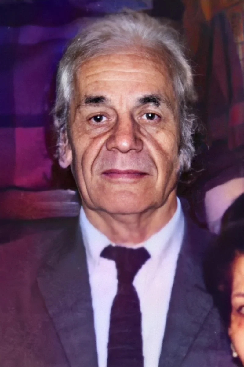 Retrato de Nicanor Parra (Biblioteca del Congreso) — aprox. 1960–1990 | Chile de Ayer