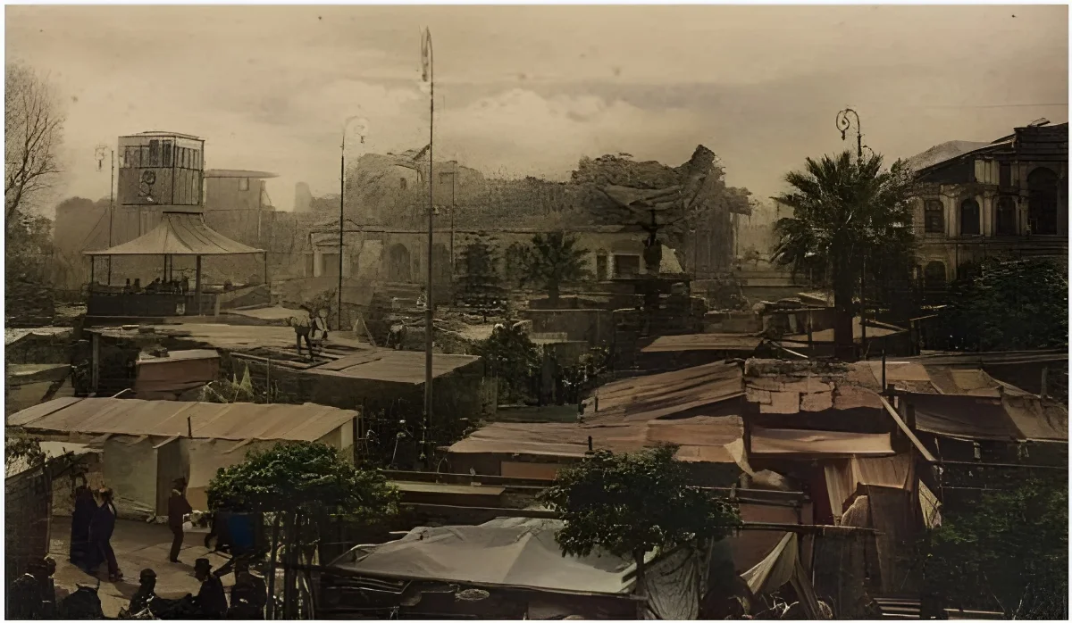 Plaza Victoria con campamentos luego del terremoto de 1906 de Valparaíso — aprox. 1906 | Chile de Ayer