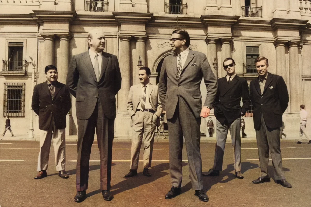 Ariel Ramírez, Eduardo Falú y los Fronterizos en La Moneda, Santiago, 1969 — aprox. 1969 | Chile de Ayer