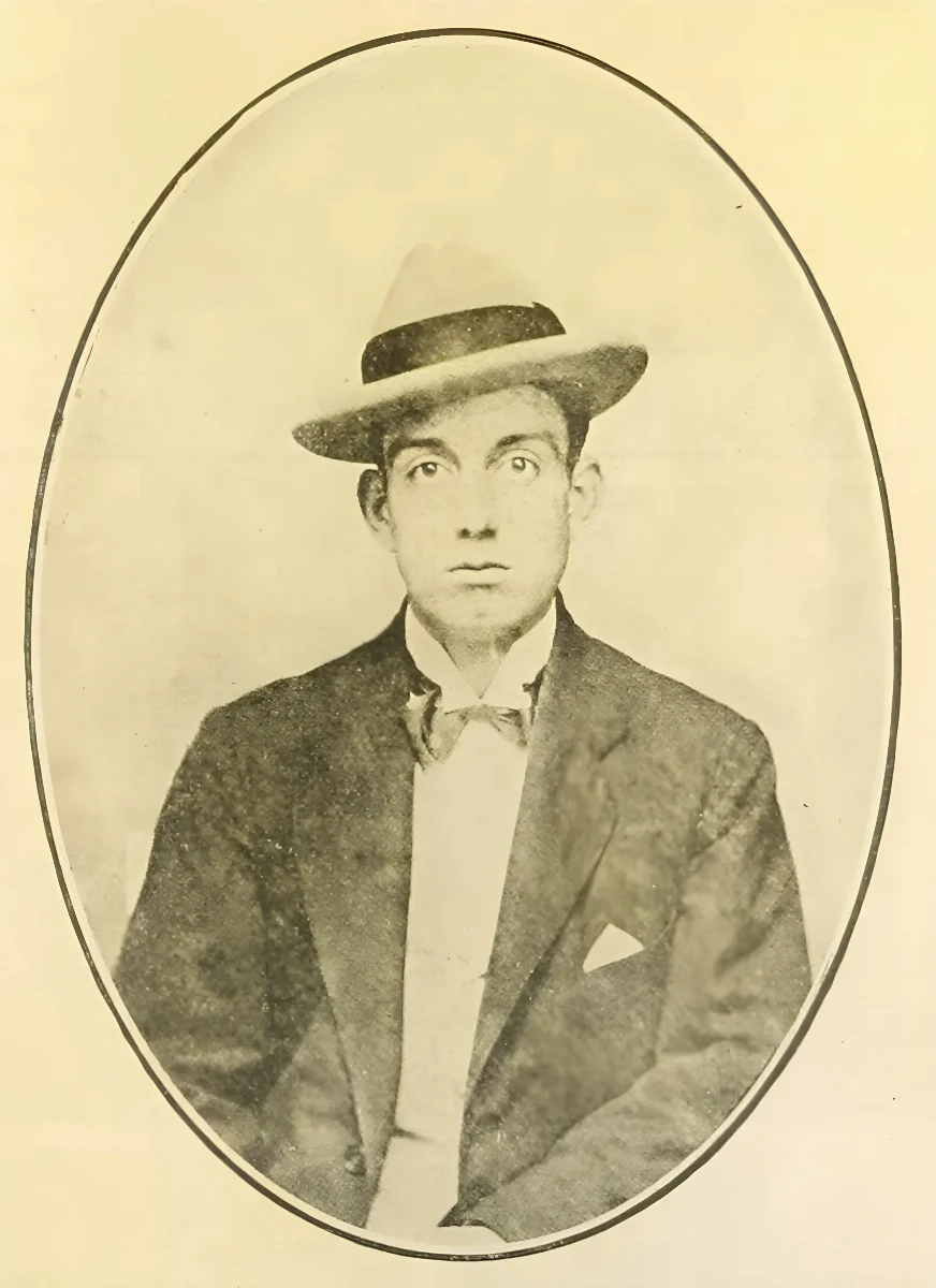 Armando Donoso, 1913 — 1913 | Chile de Ayer