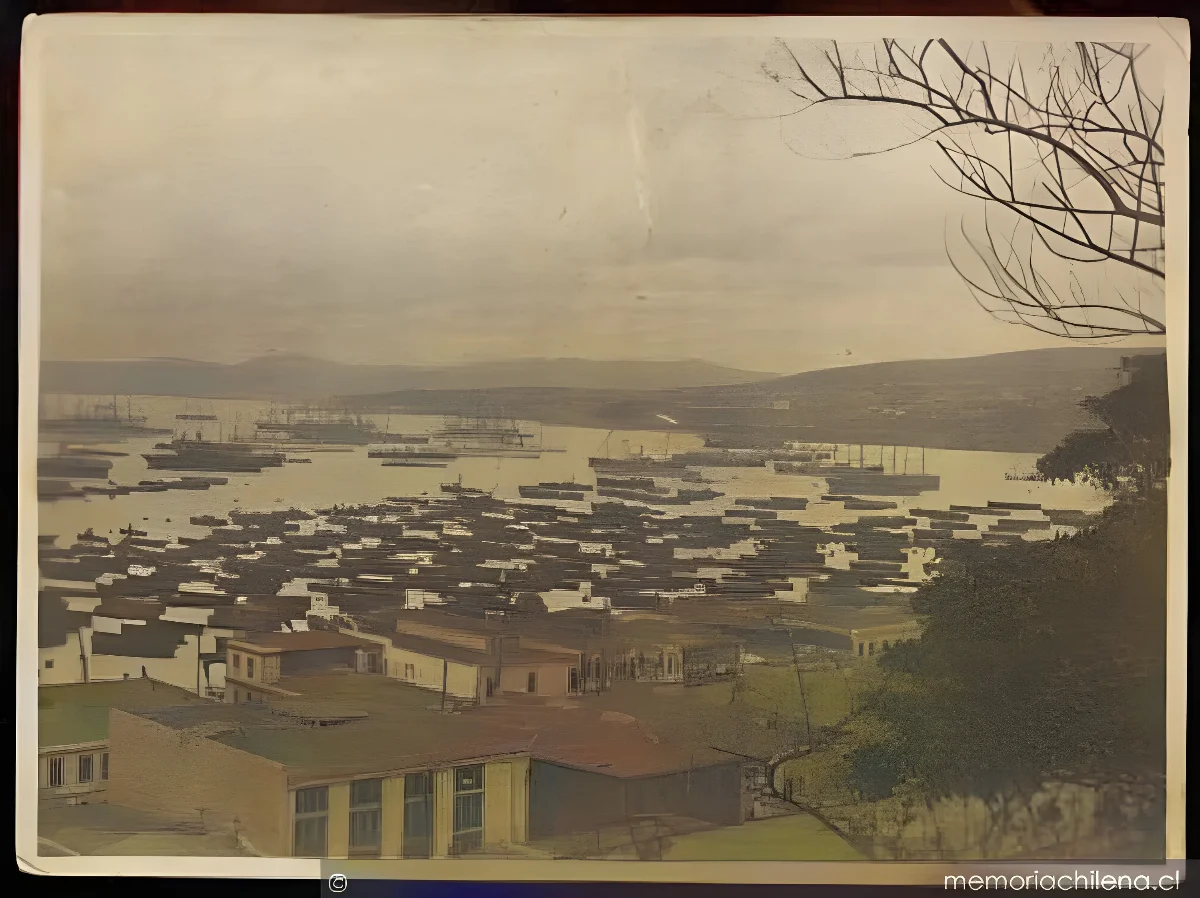 Bahía de Valparaíso, 18 de septiembre 1910 — 1910 | Chile de Ayer
