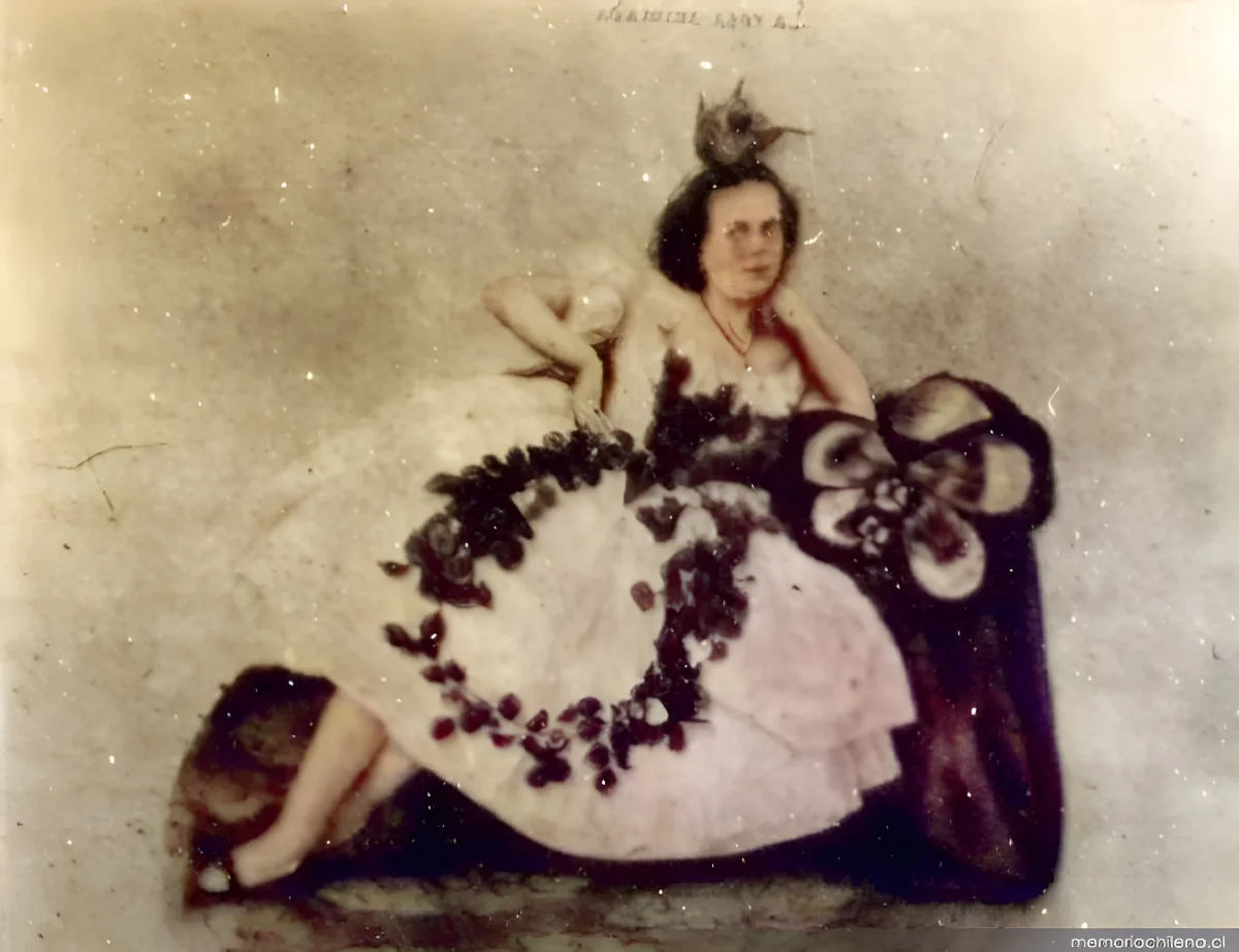 Bailarina del conjunto de 1864, Teatro Municipal — 1864 | Chile de Ayer