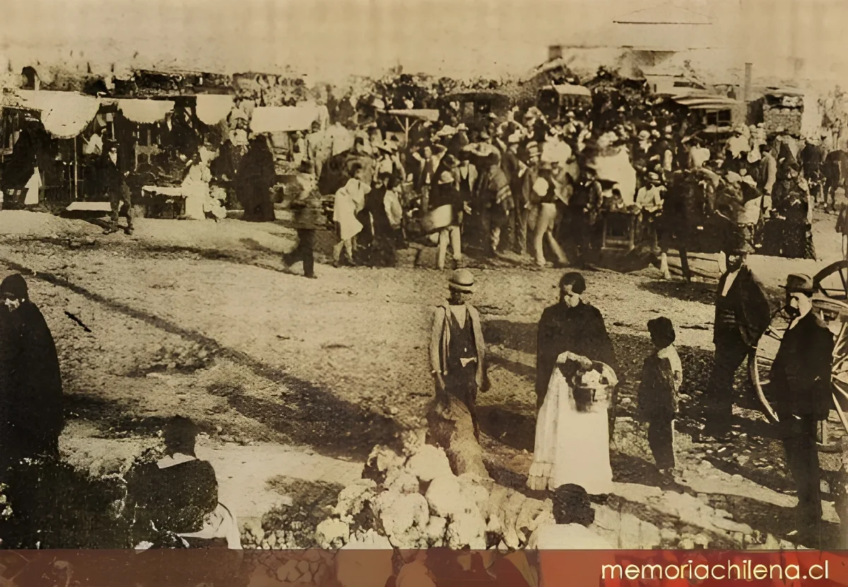 Mercado popular junto al río Mapocho, circa 1902 — aprox. 1902 | Chile de Ayer