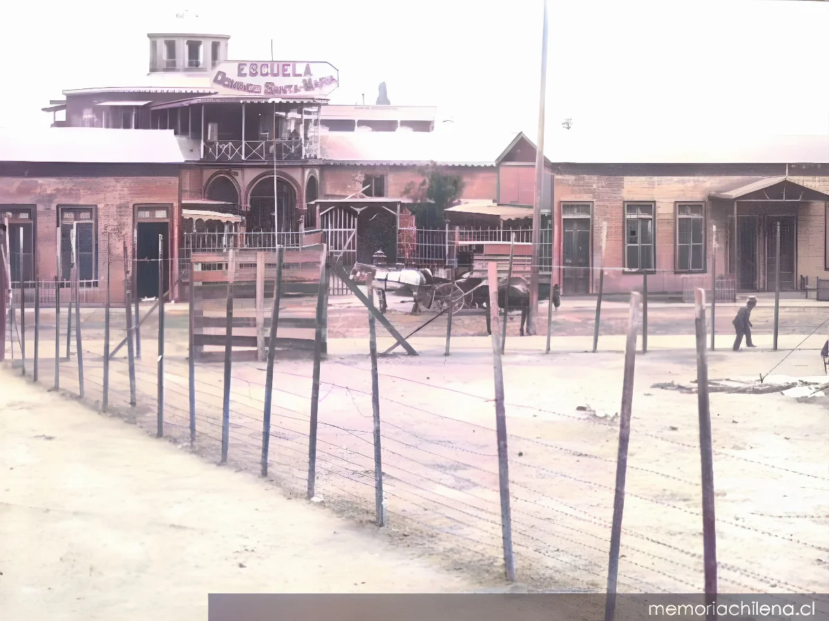 Escuela Santa María de Iquique, hacia 1907 — 1907 | Chile de Ayer